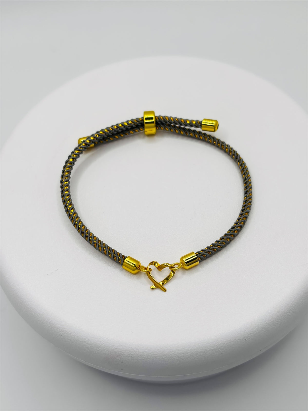 18K Gold Open Heart Small Gold/Gray String Bracelet