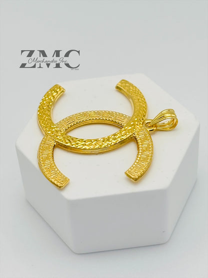18K Gold Diamond Cut C Big Pendant