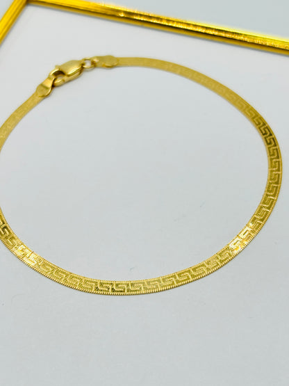 18K Gold F Flat Bracelet
