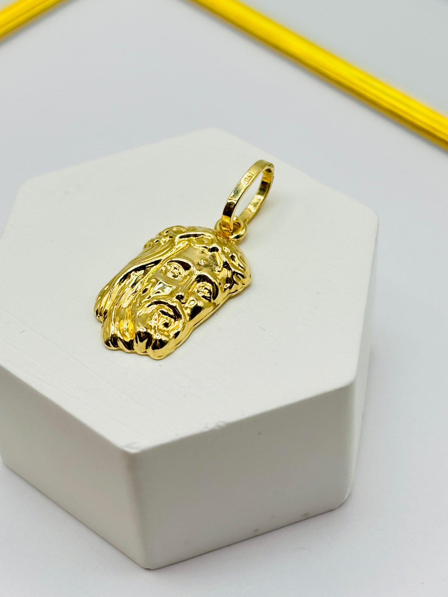 18K Gold Jesus face Pendant