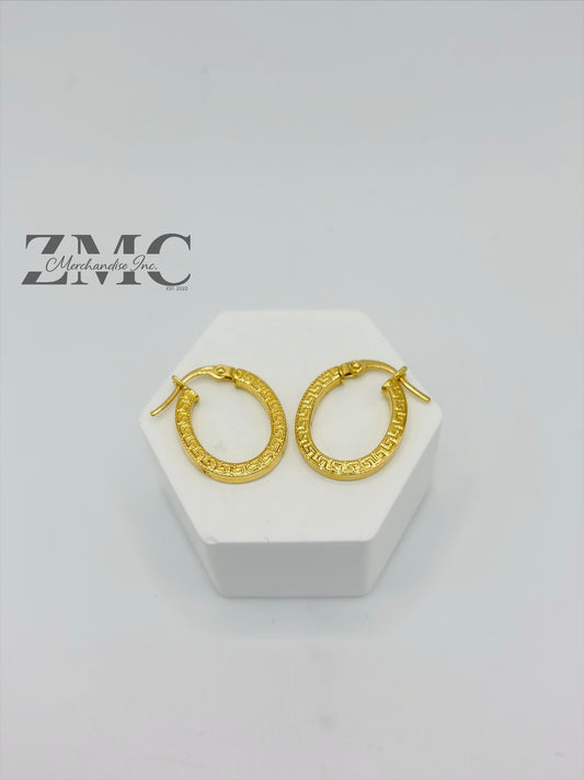 18K Gold Oval Loop Earrings