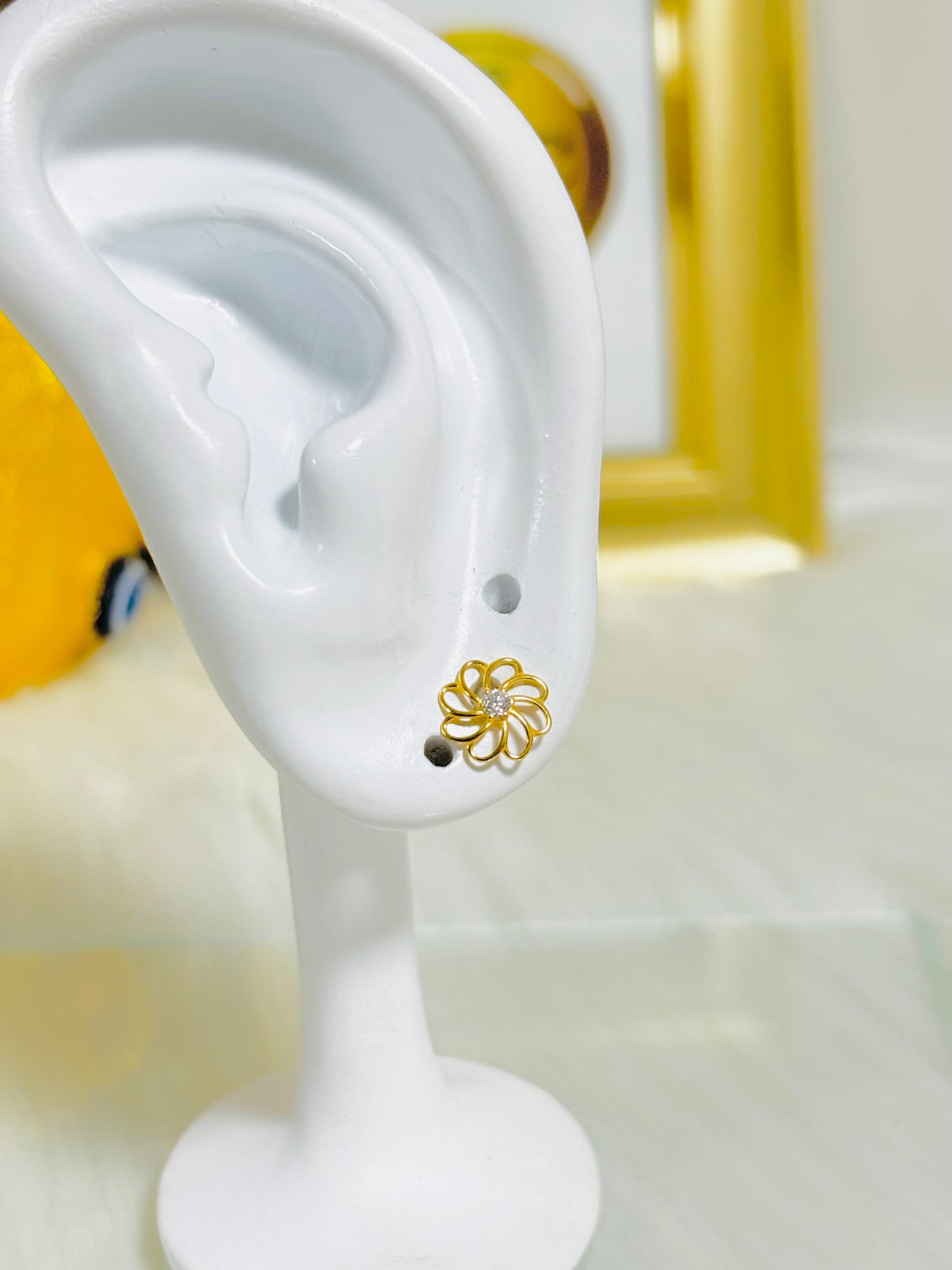 18K Gold Flower Moissanite Diamond Earrings