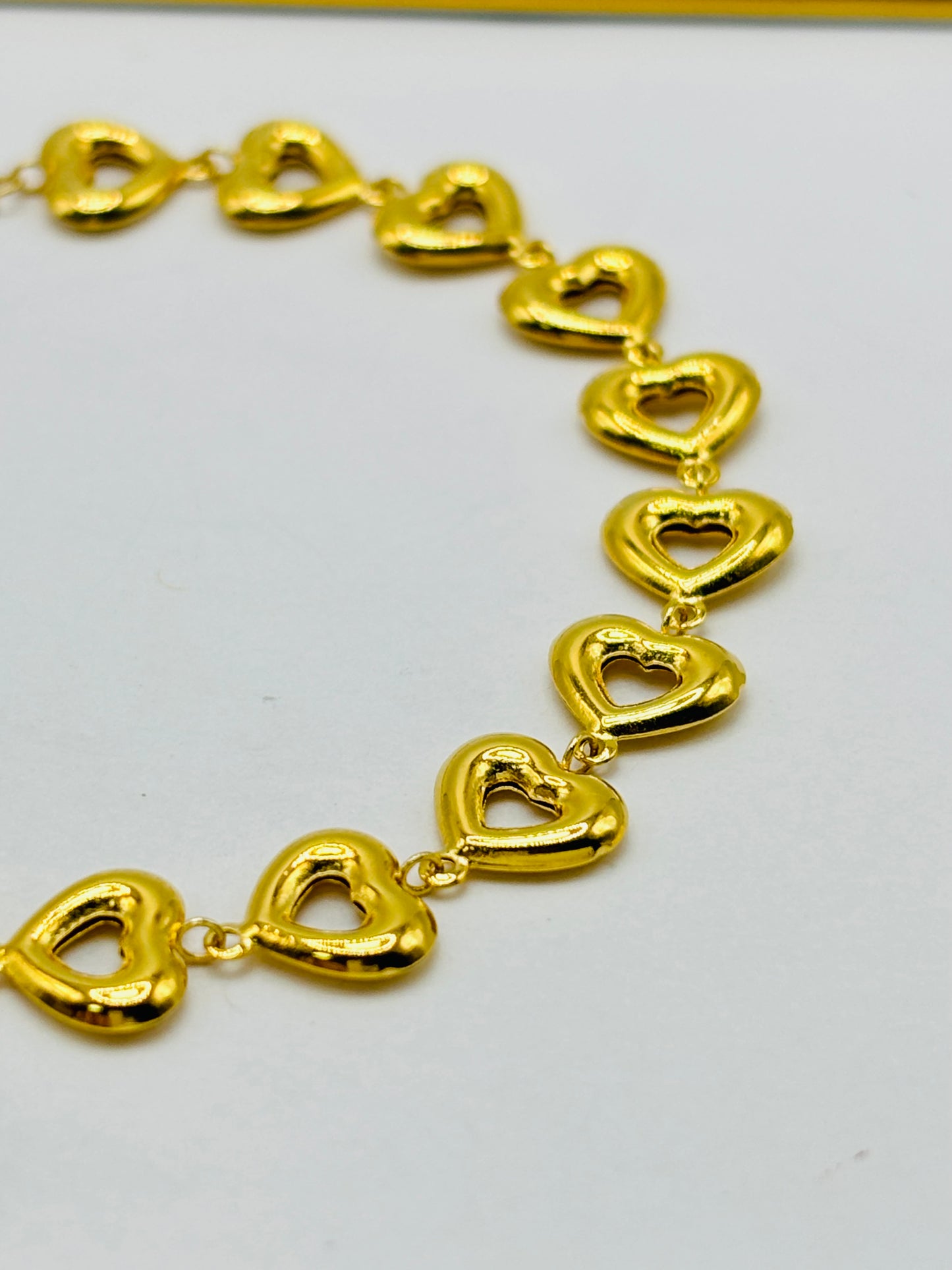 18K Gold Heart Bracelet