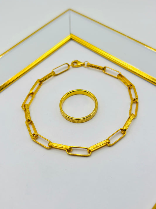 18K Gold  Bracelet and Ring Set