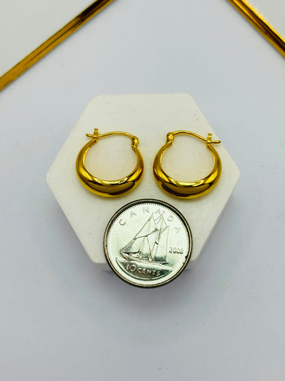 18K Gold Plain Loop Earrings