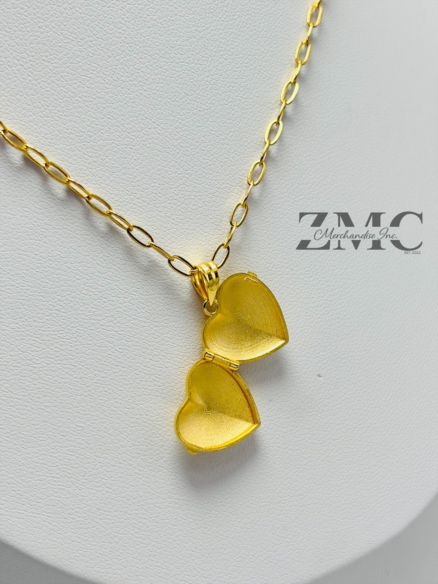 18K Gold Heart Locket Necklace