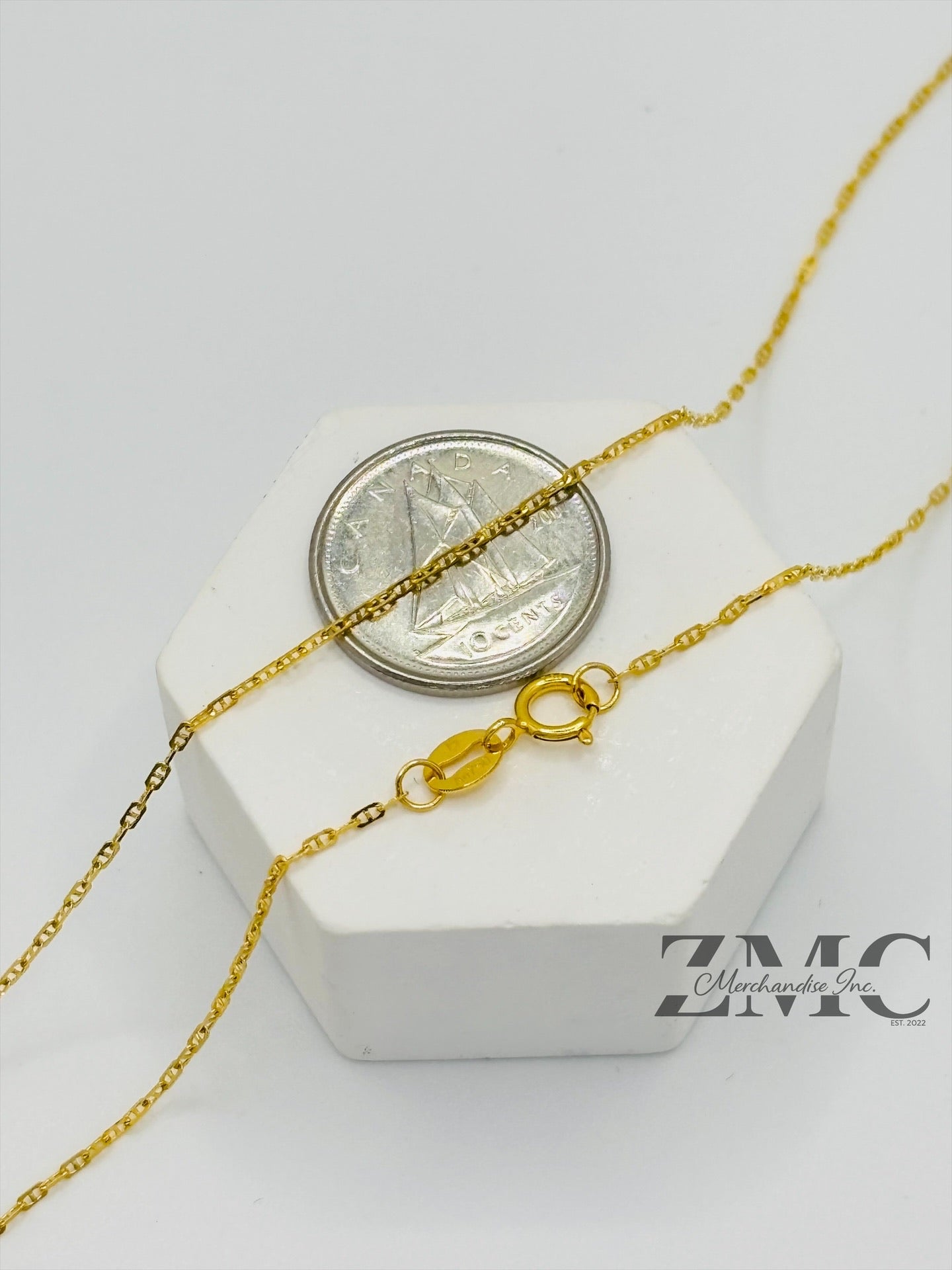 18K Gold 3 Stone Necklace