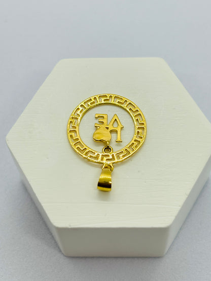 18K Gold LOVE Pendant