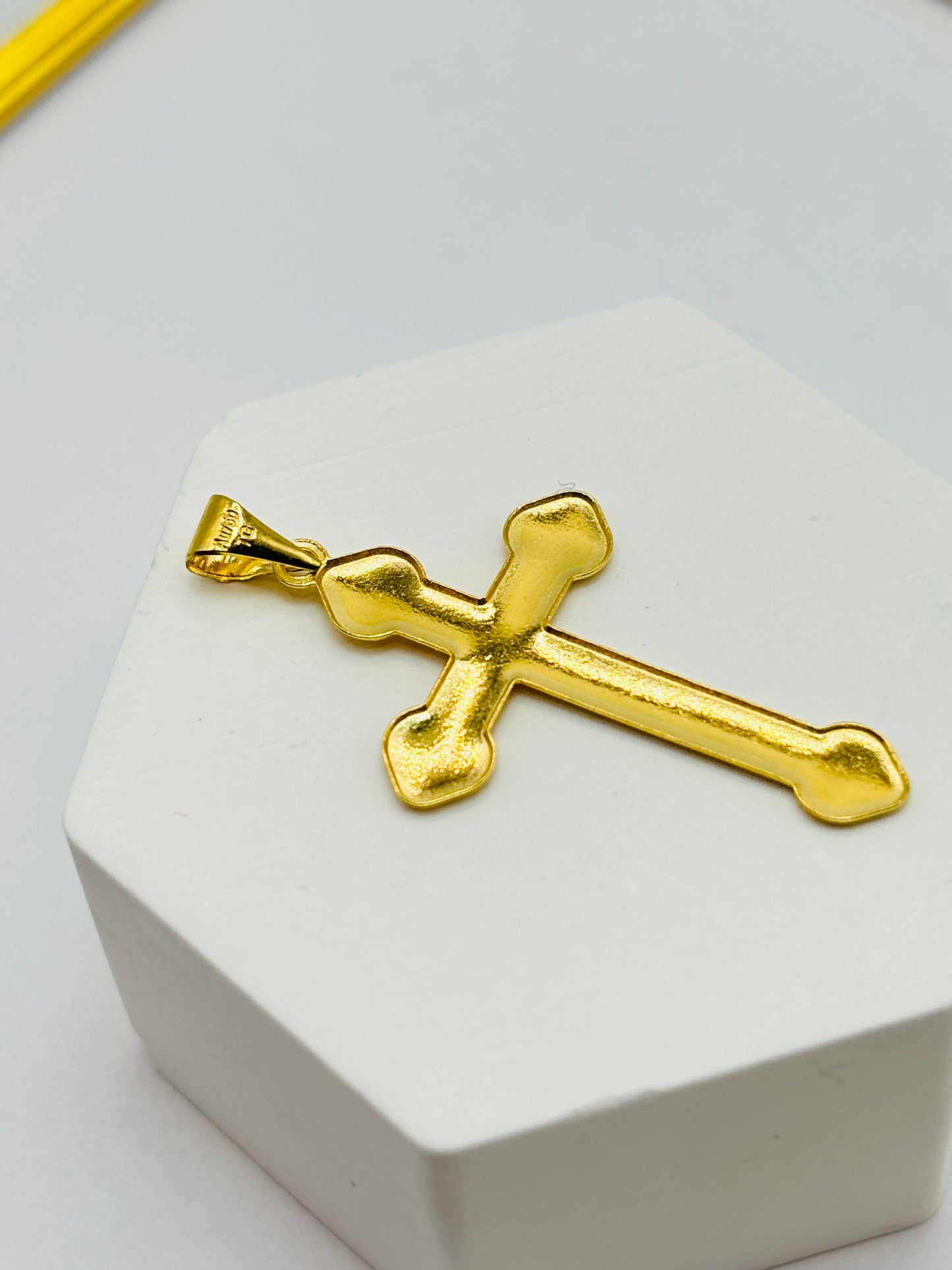 18K Gold Cross Pendant