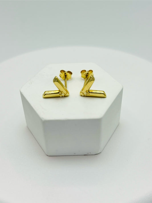 K18 Japan Gold V Earrings