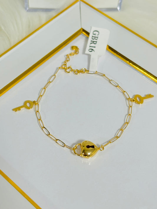18K Gold Heart and Key Bracelet