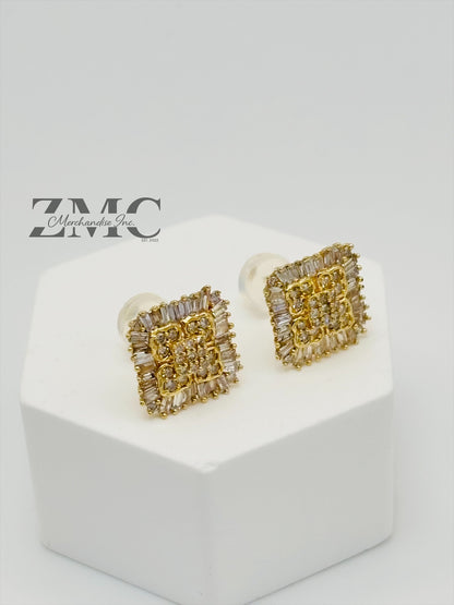 K18 Japan Gold Princess Round Baguette Natural Diamond Earrings 1 carat