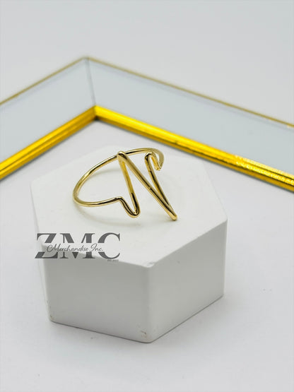 18K Gold Heartbeat Ring