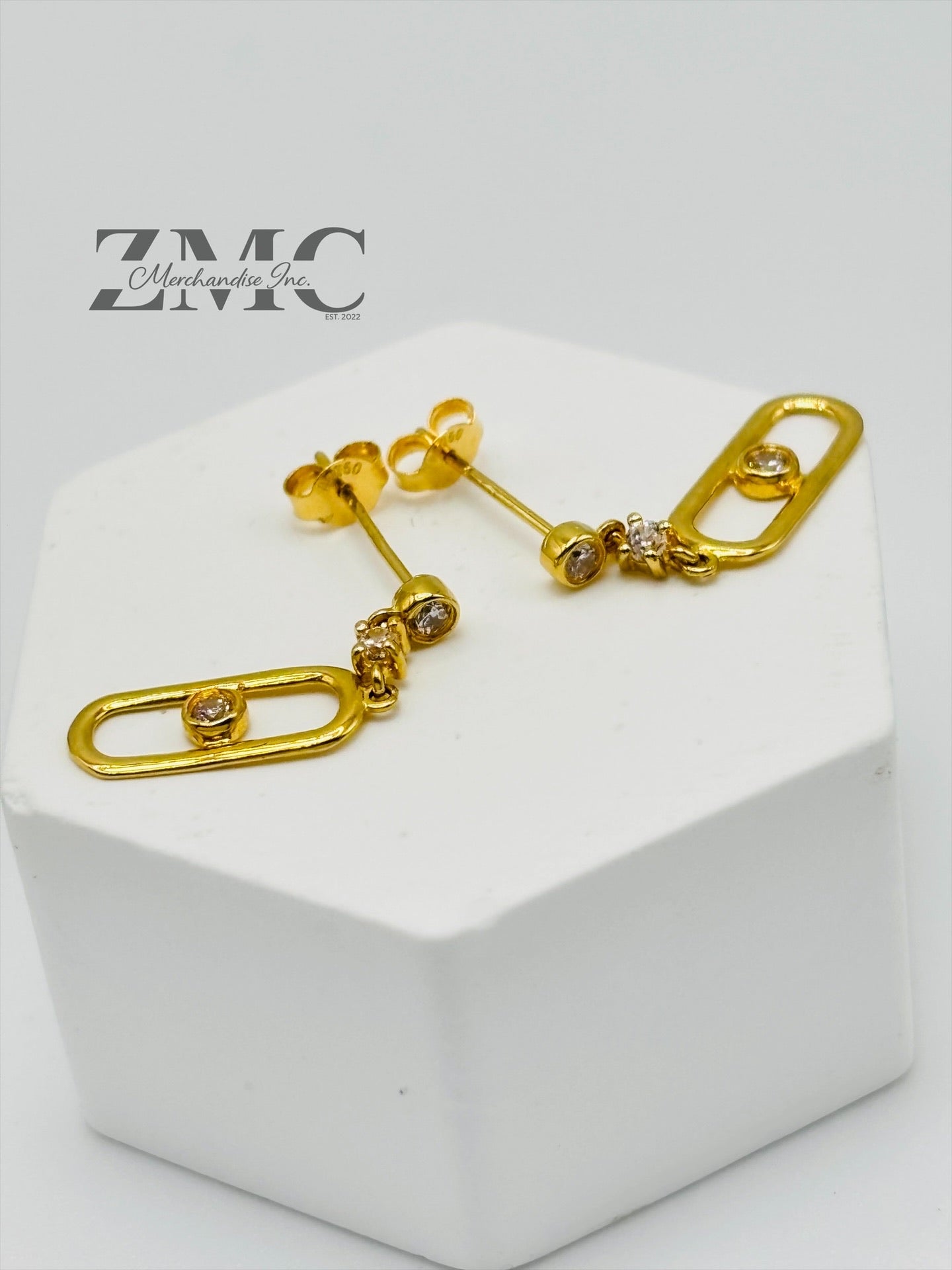 18K Gold Dangling Earrings