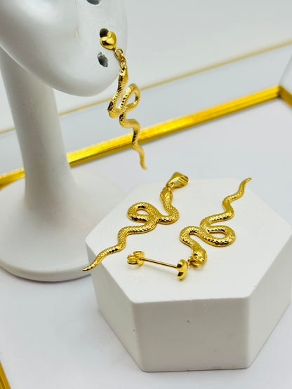 18K Gold Snake Earrings and Pendant Set