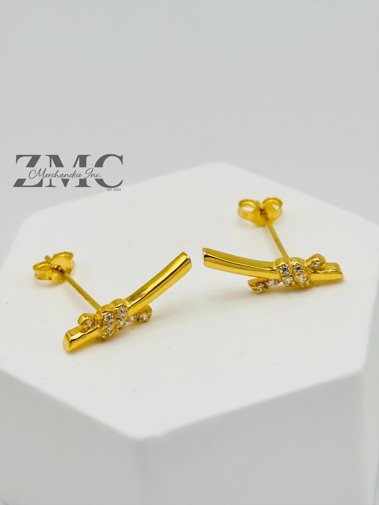 18K Gold Knot Earrings