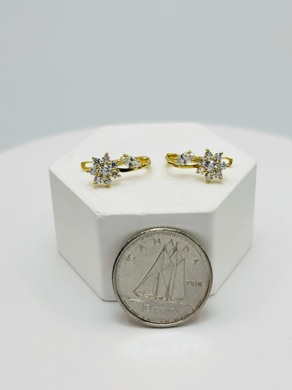 K18 Japan Gold Clip Flower Earrings