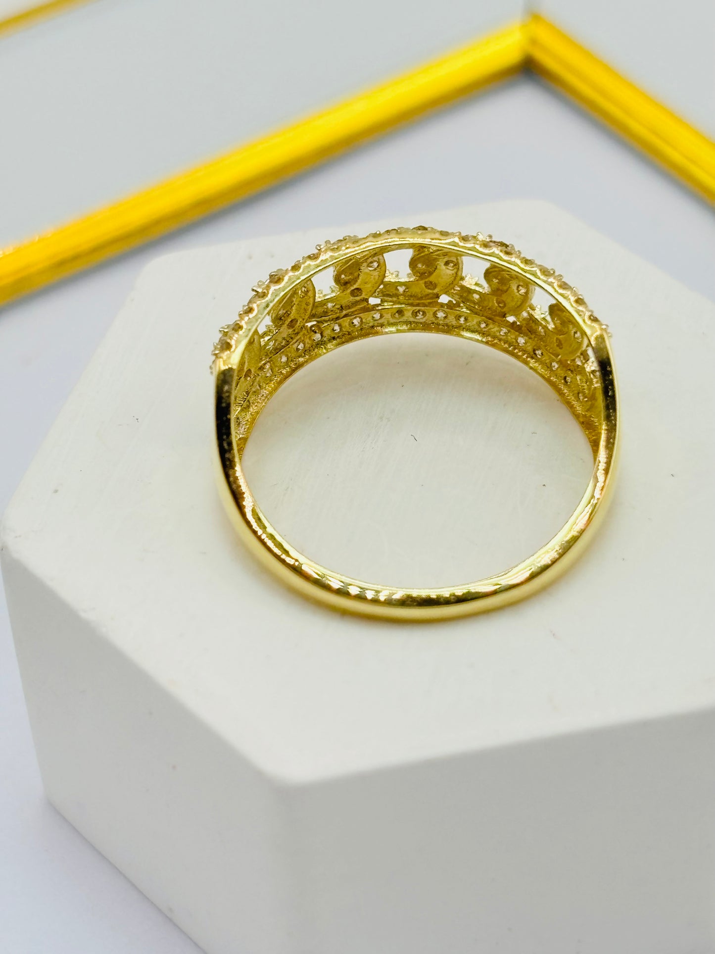 K18 Japan Gold Cadena Natural Diamond Ring 0.50 carat
