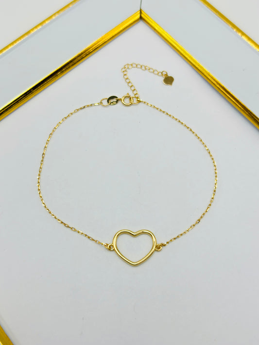 18K Gold Open Heart Attached Bracelet