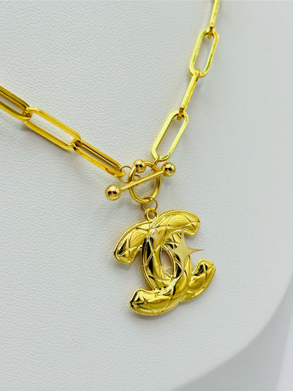 18K Gold Paperclip T-Lock Necklace