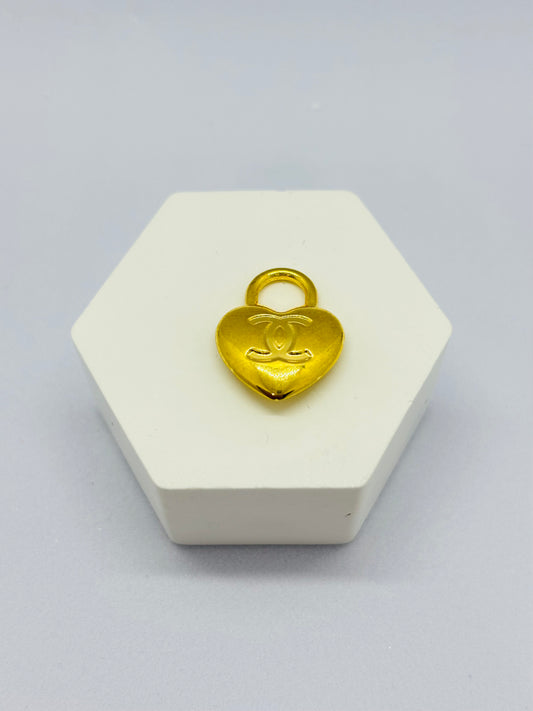 18k Gold Heart Pendant