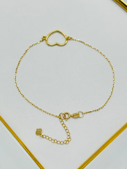 18K Gold Open Heart Attached Bracelet