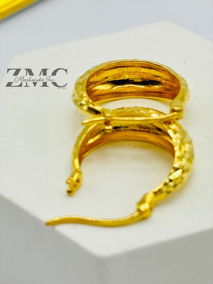 18K Gold Diamond Cut Loop Earrings