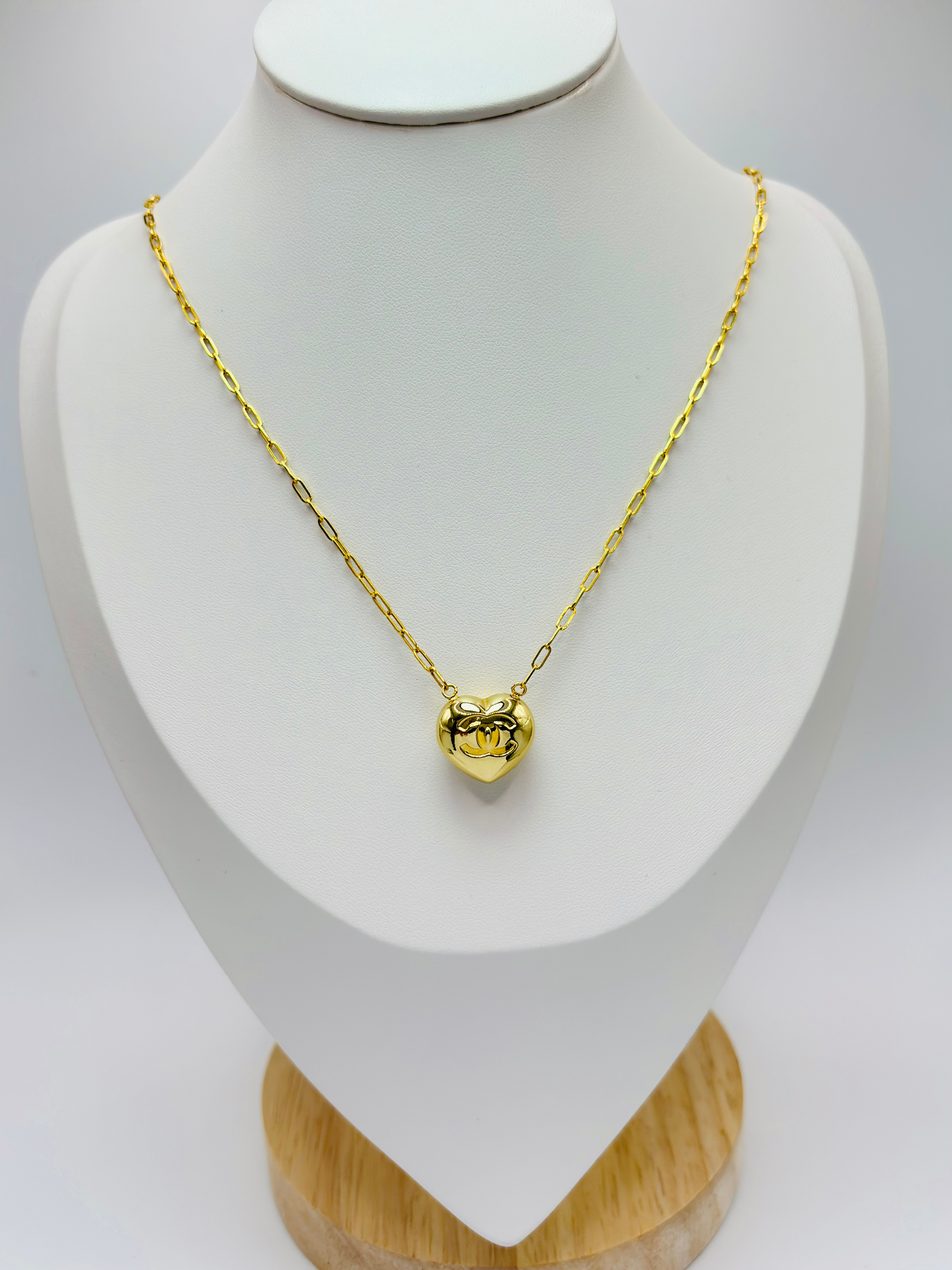 K18 Japan C* Heart Attached Necklace