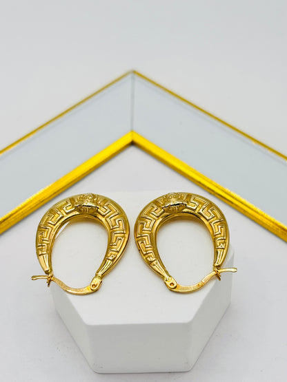 18K Gold Loop Earrings