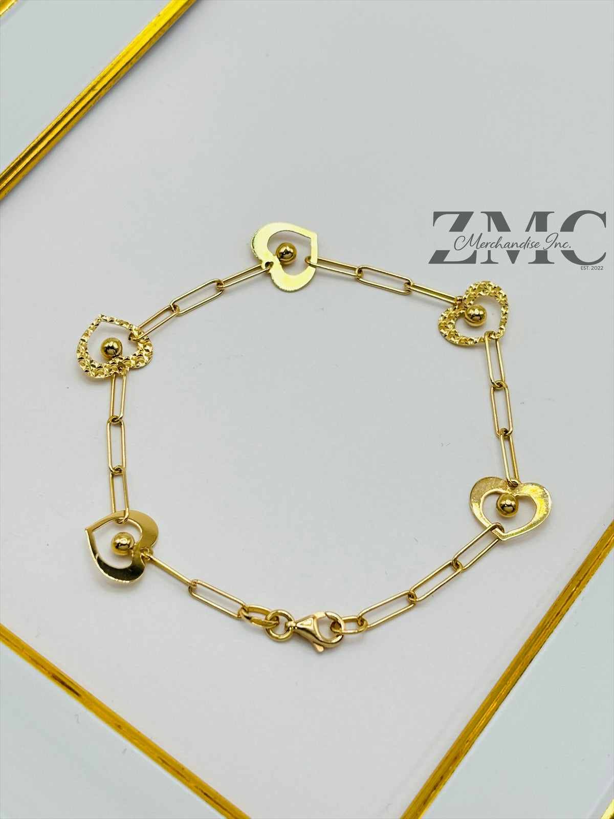 18K Gold Paperclip Heart Attached Bracelet