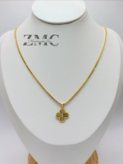 18K Gold Clover Necklace