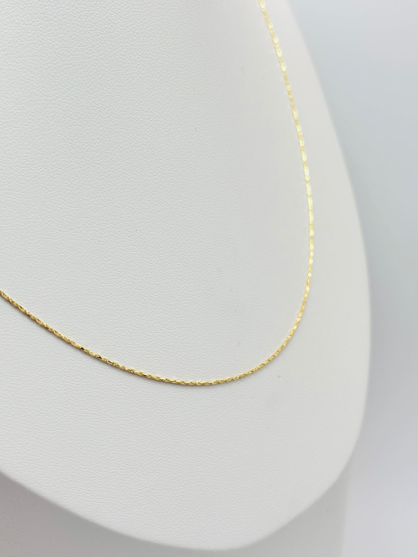 18K Gold Plain Chain
