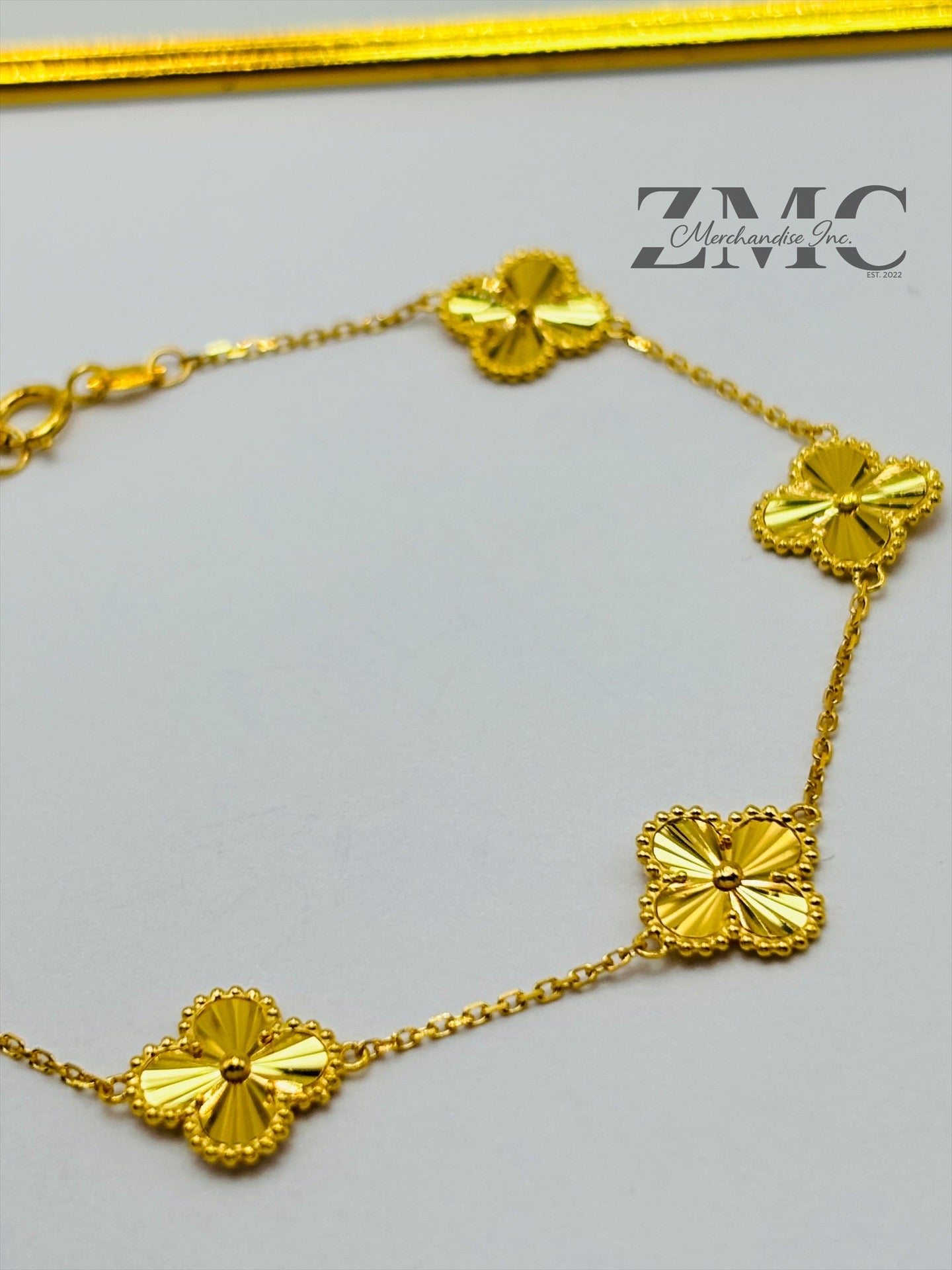 18K Gold Clover Bracelet 10mm