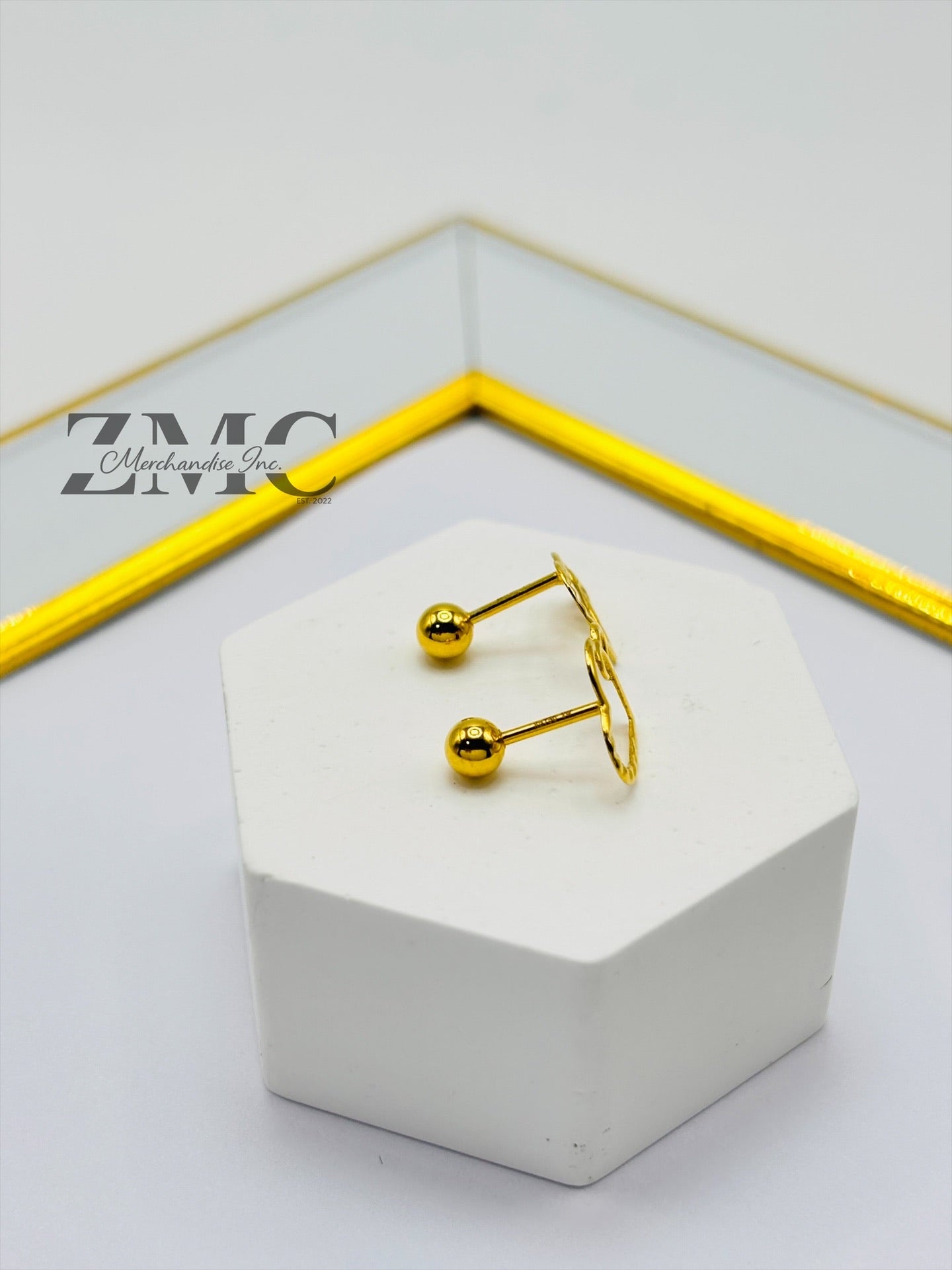 18K Gold Heart Screw Earrings