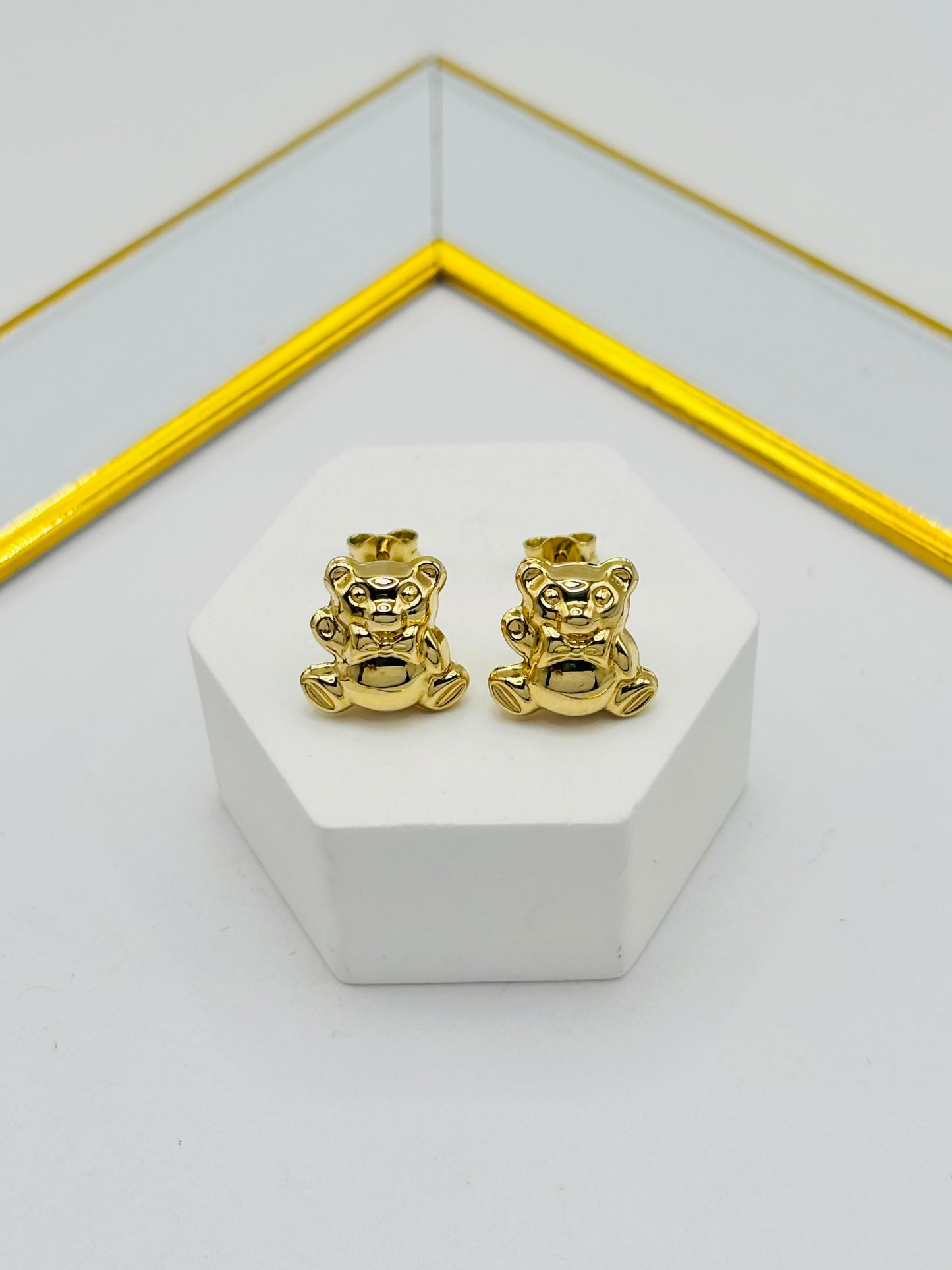 18K Gold Bear Earrings 11.2 mm