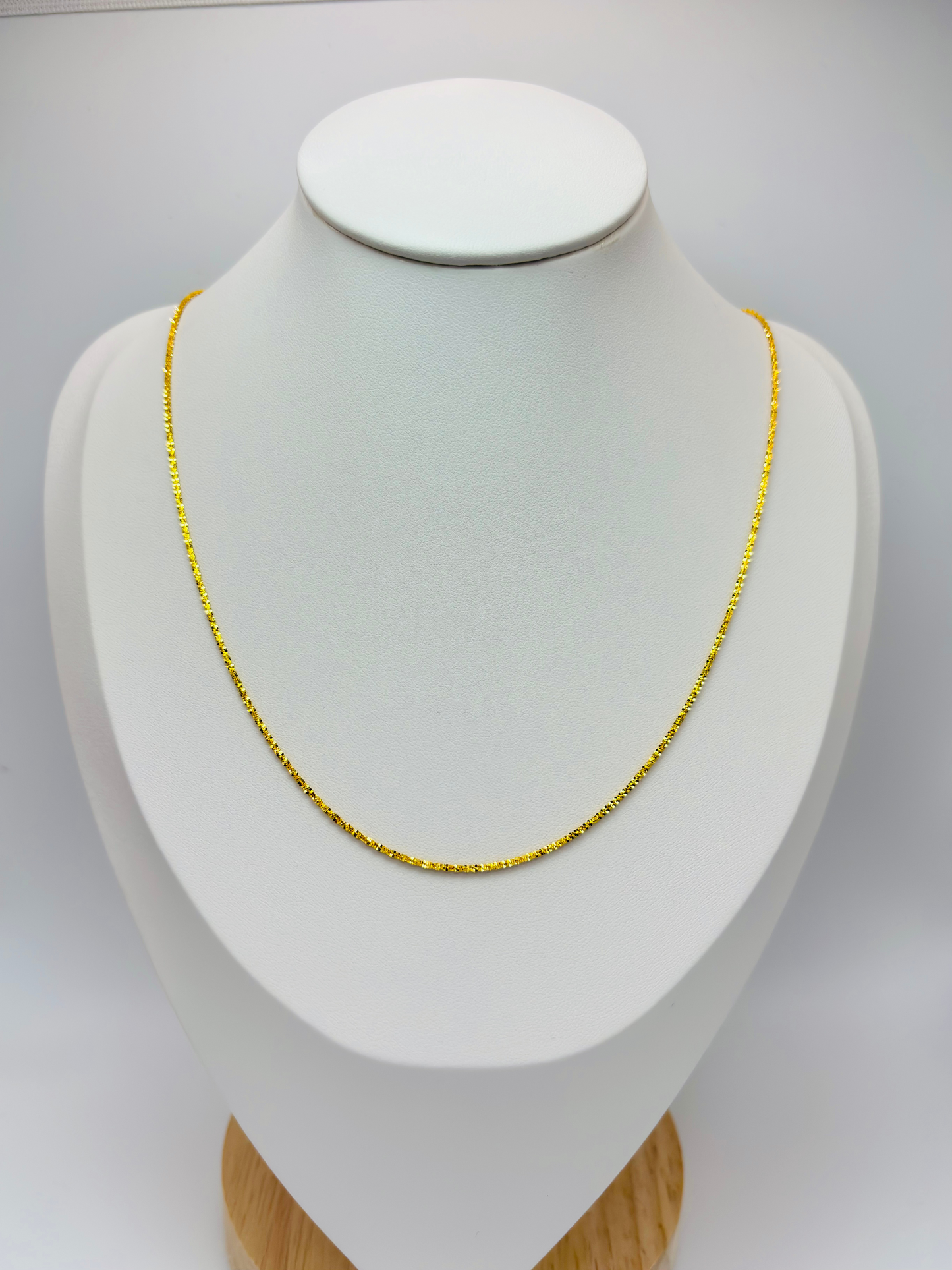 18K Gold Diamond Cut Chain Adjustable