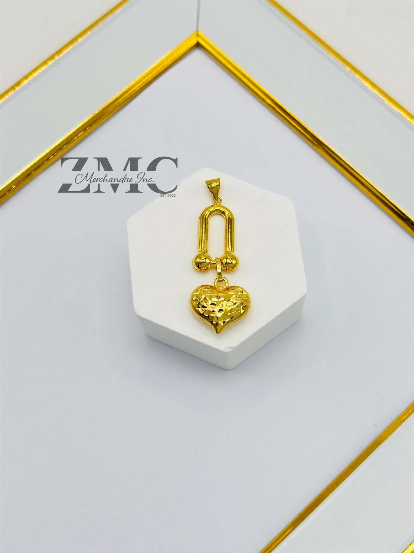 18K Gold Heart Hardware Pendant