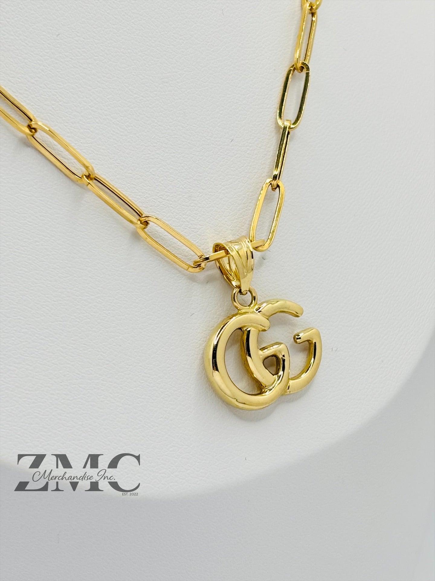 18K Gold Paperclip G Necklace