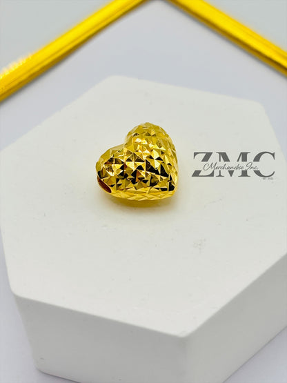 18K Gold Diamond Cut Heart Pendant