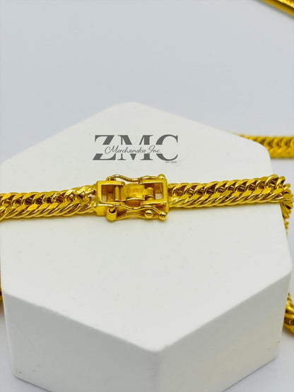 18K Gold Triple Lock Bracelet
