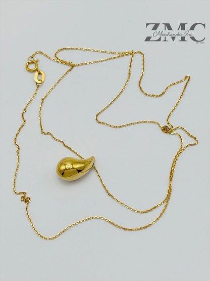 18K Gold Teardrop Attached Pendant Necklace