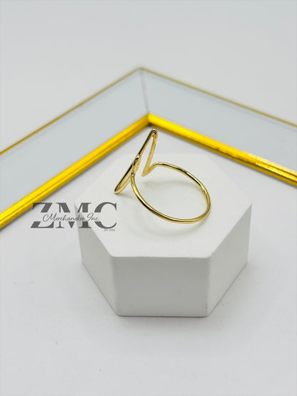 18K Gold Heartbeat Ring