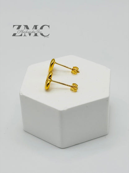 18K Gold Heart Earrings