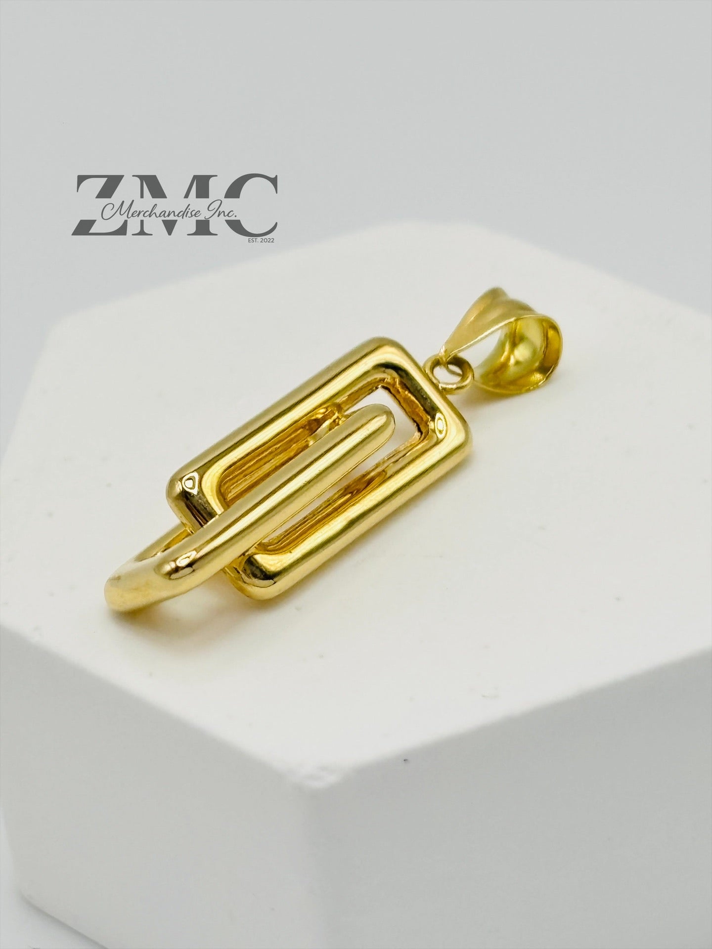18K Gold Pendant
