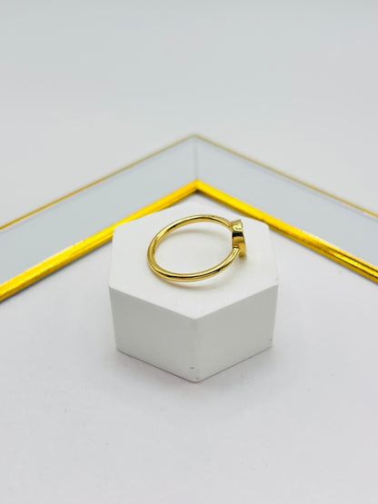 18K Gold Pear Ring