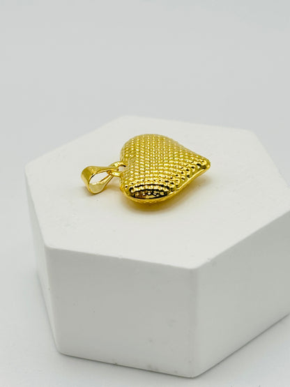 18K Gold Heart Pendant