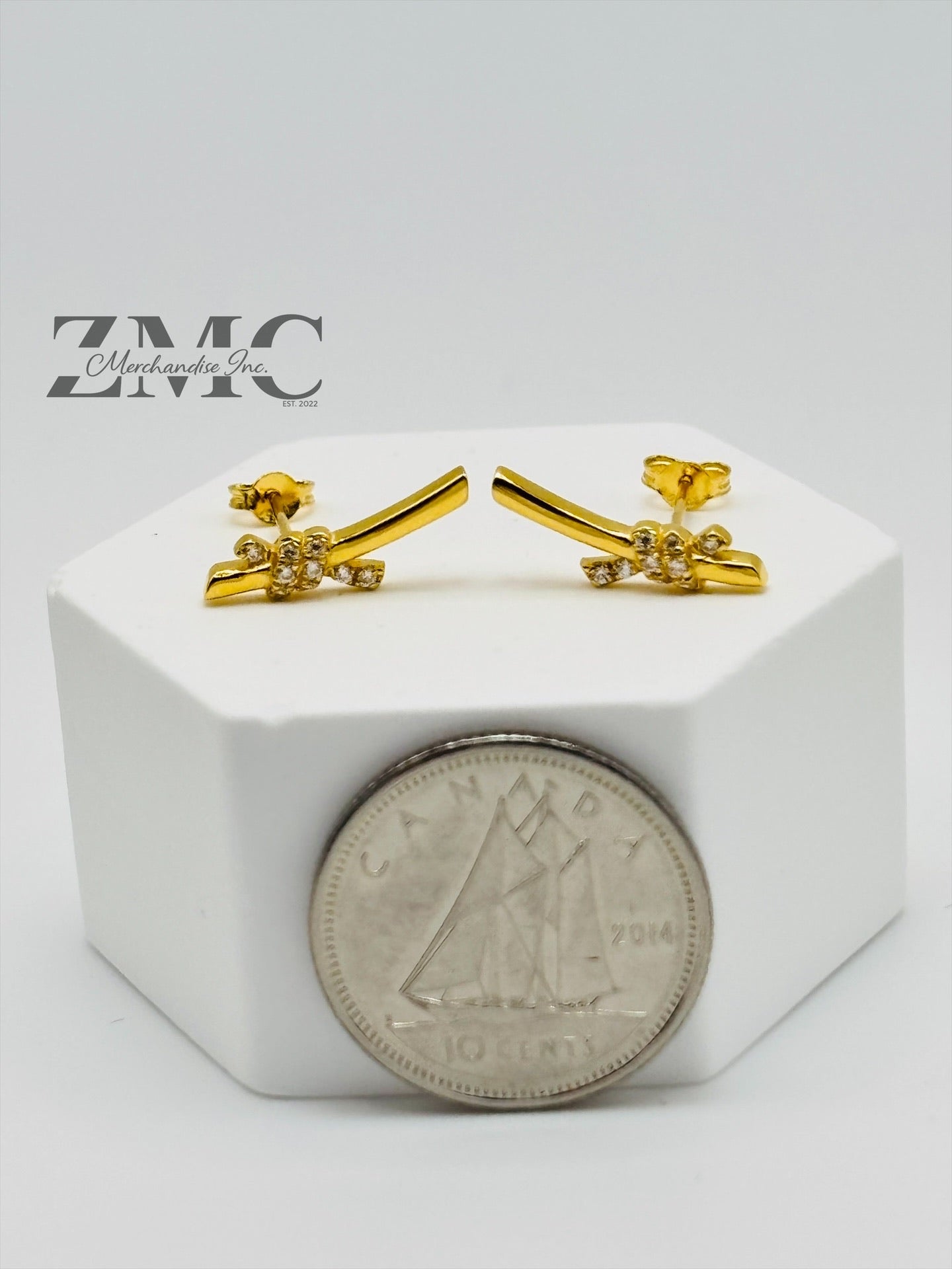 18K Gold Knot Earrings