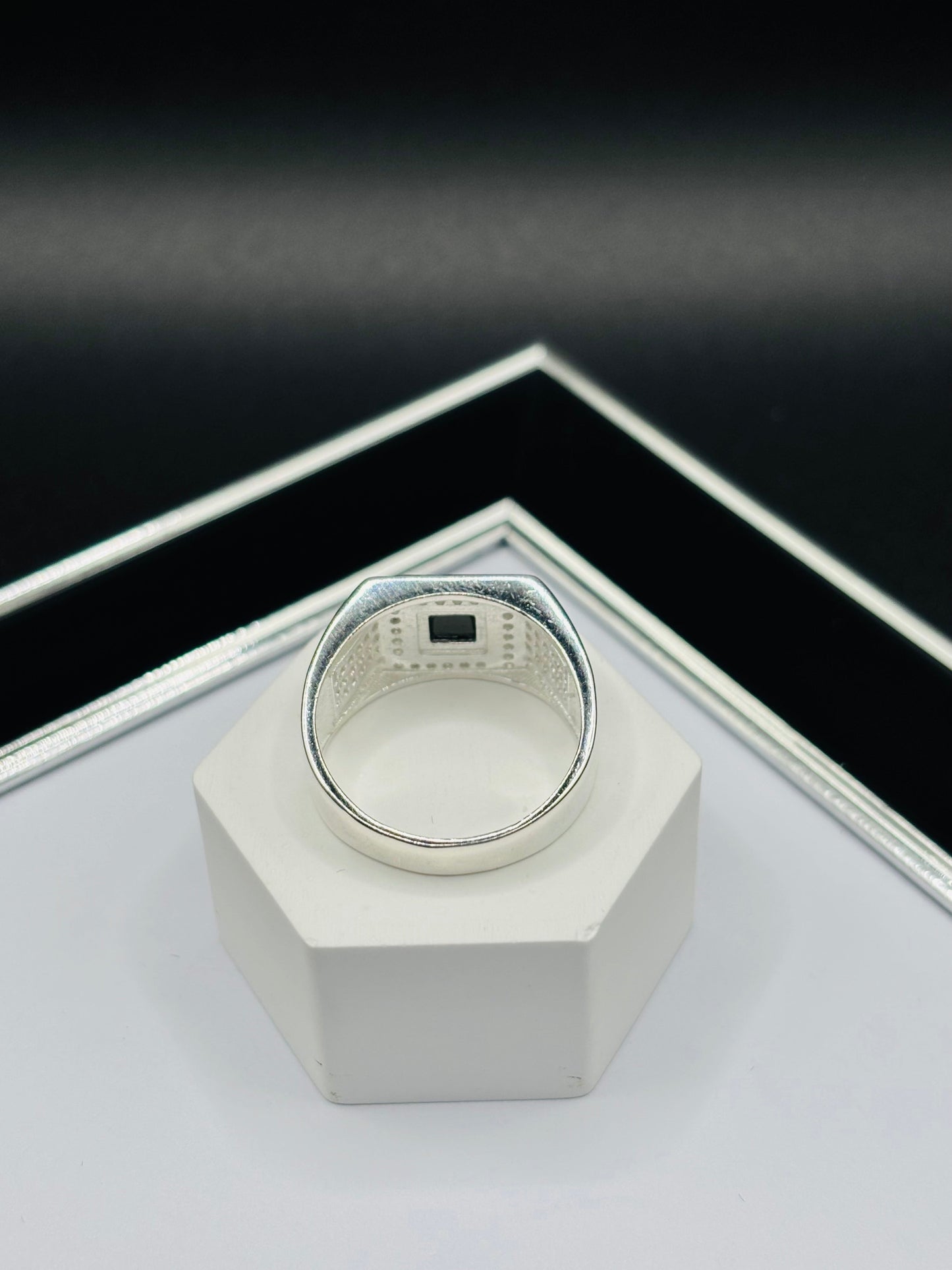 S925 Silver Stone White/Black Ring