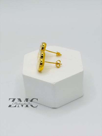 18K Gold Heart Earrings