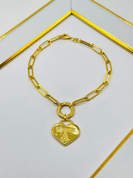 18K Gold Paperclip with Heart Bracelet